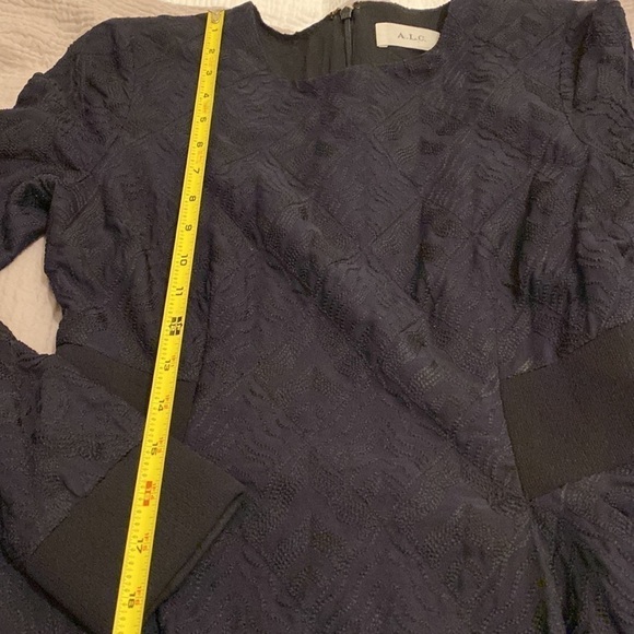 A.L.C. Silk mini silk dress. Size 4 - Picture 8 of 11